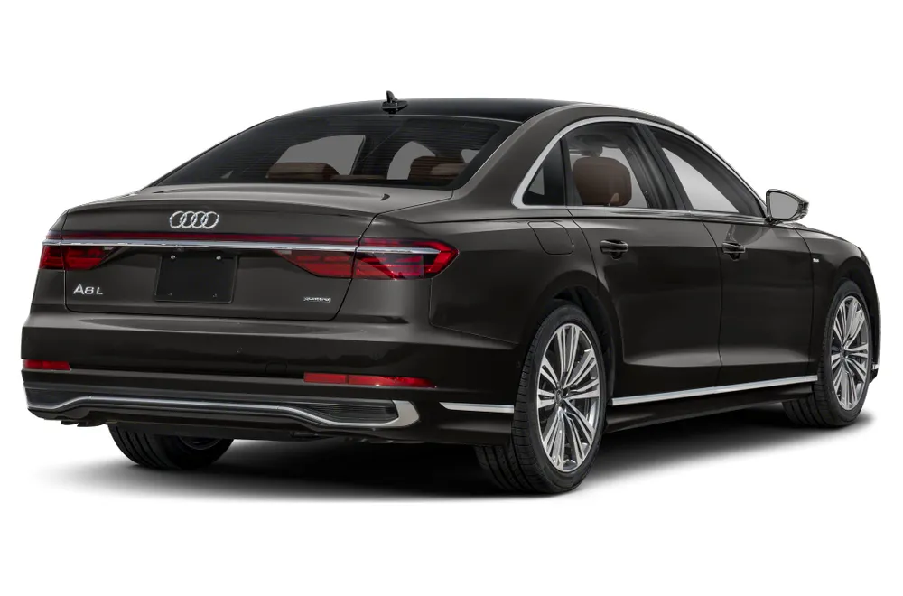 Audi A8 1