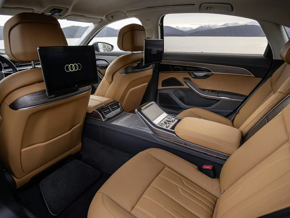 Audi A8 5