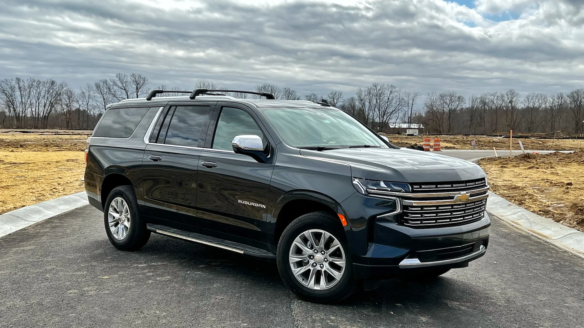 Chevrolet Suburban (1)