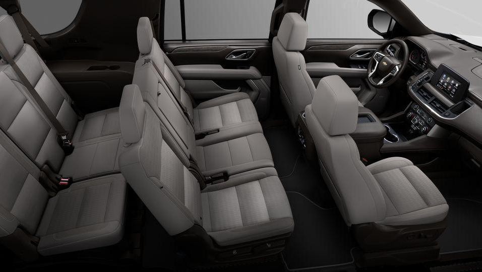 Chevrolet Suburban 2