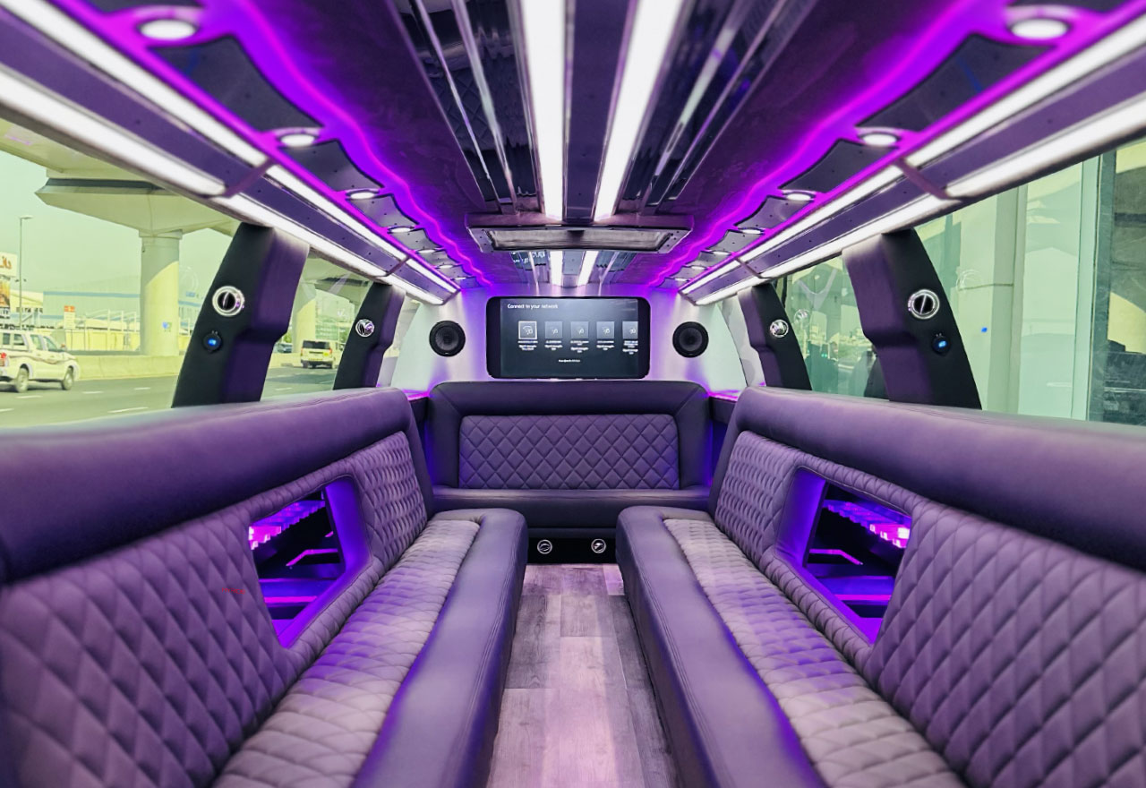 Chevrolet Suburban Titanium Edition 2
