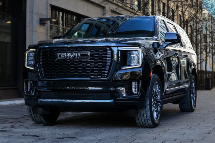 GMC Denali 2